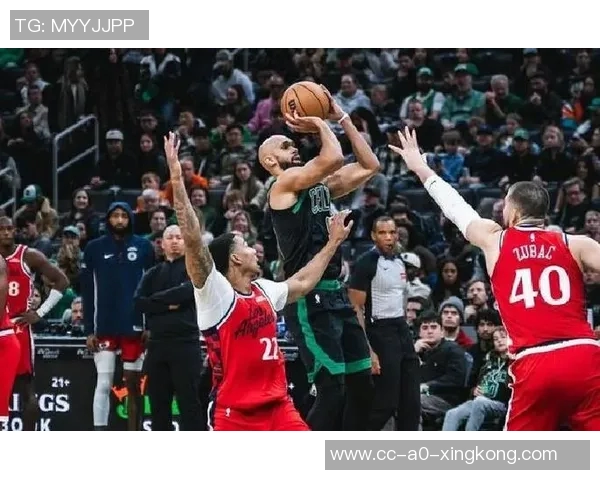 绿军逆袭超越尼克斯成功登顶东部第二名展现强大实力