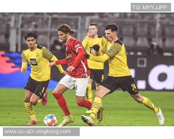 前国脚批评荷兰队表现不佳缺乏创造力与对抗意识导致对手轻松突破